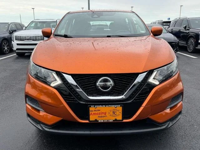 Certified Used 2021 Monarch Orange Nissan S image 9