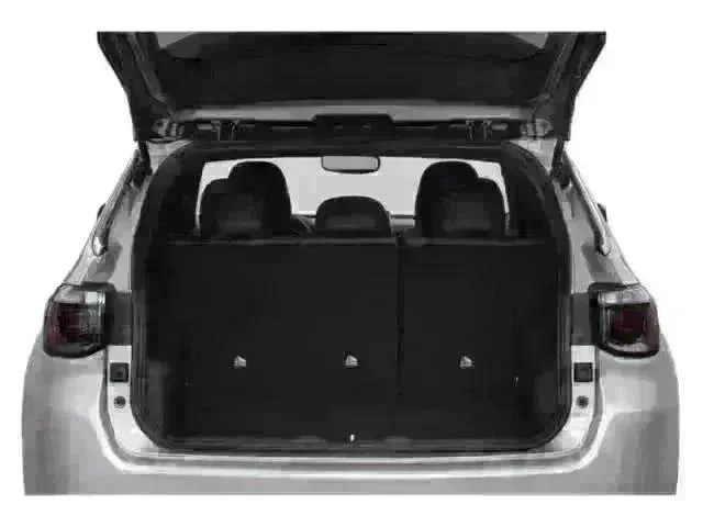 New 2026 Diamond Black Crystal Pearl-Coat Exterior Paint Jeep Latitude image 9