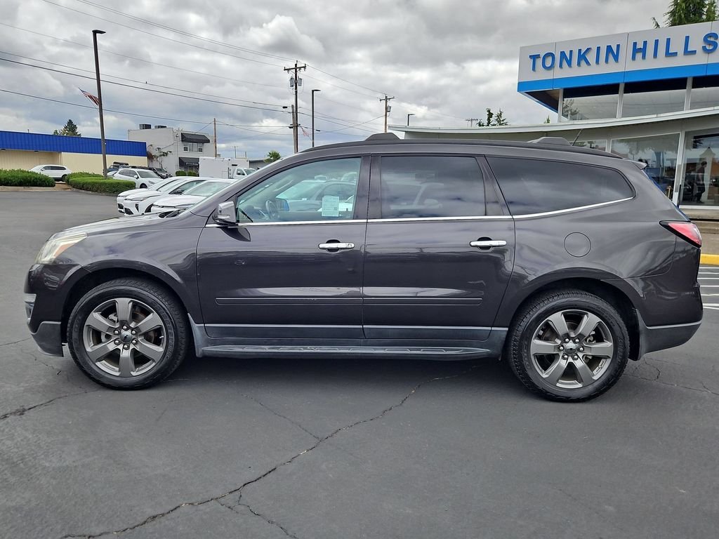 Used 2017 Tungsten Metallic Chevrolet 2LT image 3