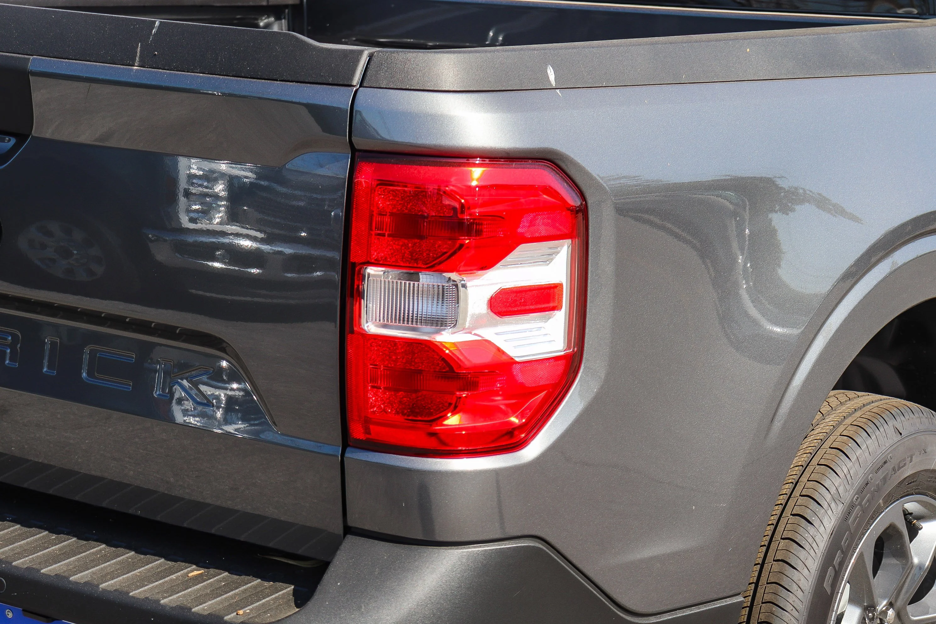 2025 Ford Maverick XLT - Photo 9