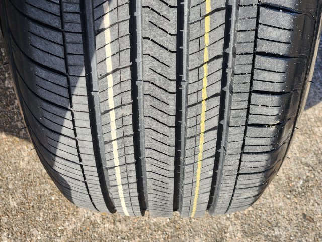 Used 2022 SHADOW GRAY METALLIC Chevrolet RST image 11