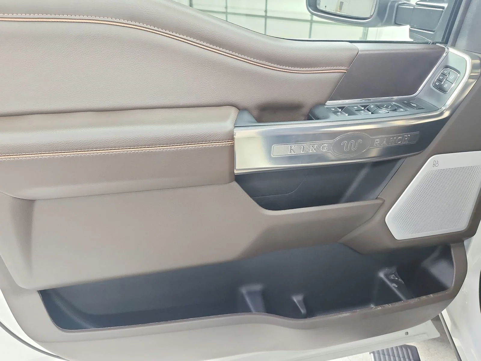 New 2026 White Ford King Ranch image 42