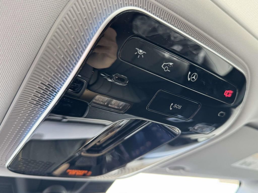 New 2026 MANUFAKTUR Alpine Grey Mercedes-Benz E 350 image 25