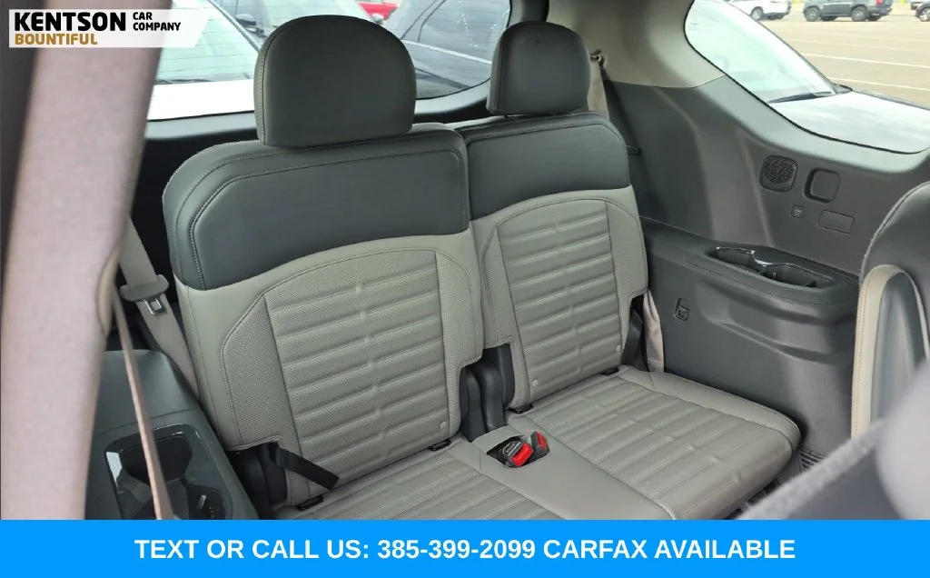 Used 2024 White Kia Land image 7