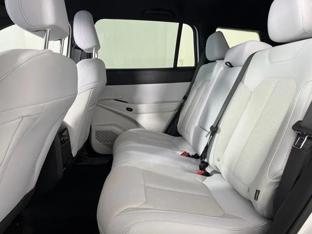 Used 2026 White Jeep Laredo image 37