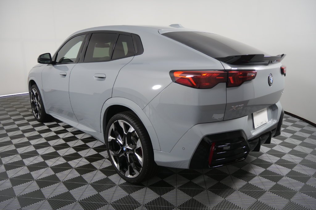 New 2027 Brooklyn Grey Metallic BMW xDrive28i image 6