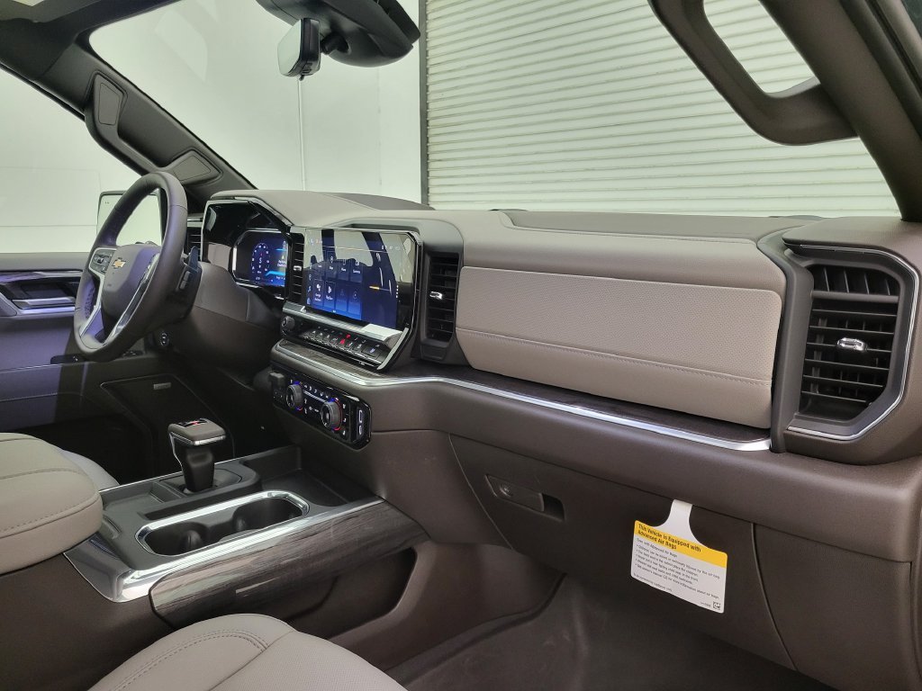 2026 Chevrolet Silverado 1500 LTZ - Photo 46