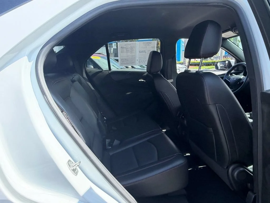 Used 2024 Summit White Chevrolet RS image 16