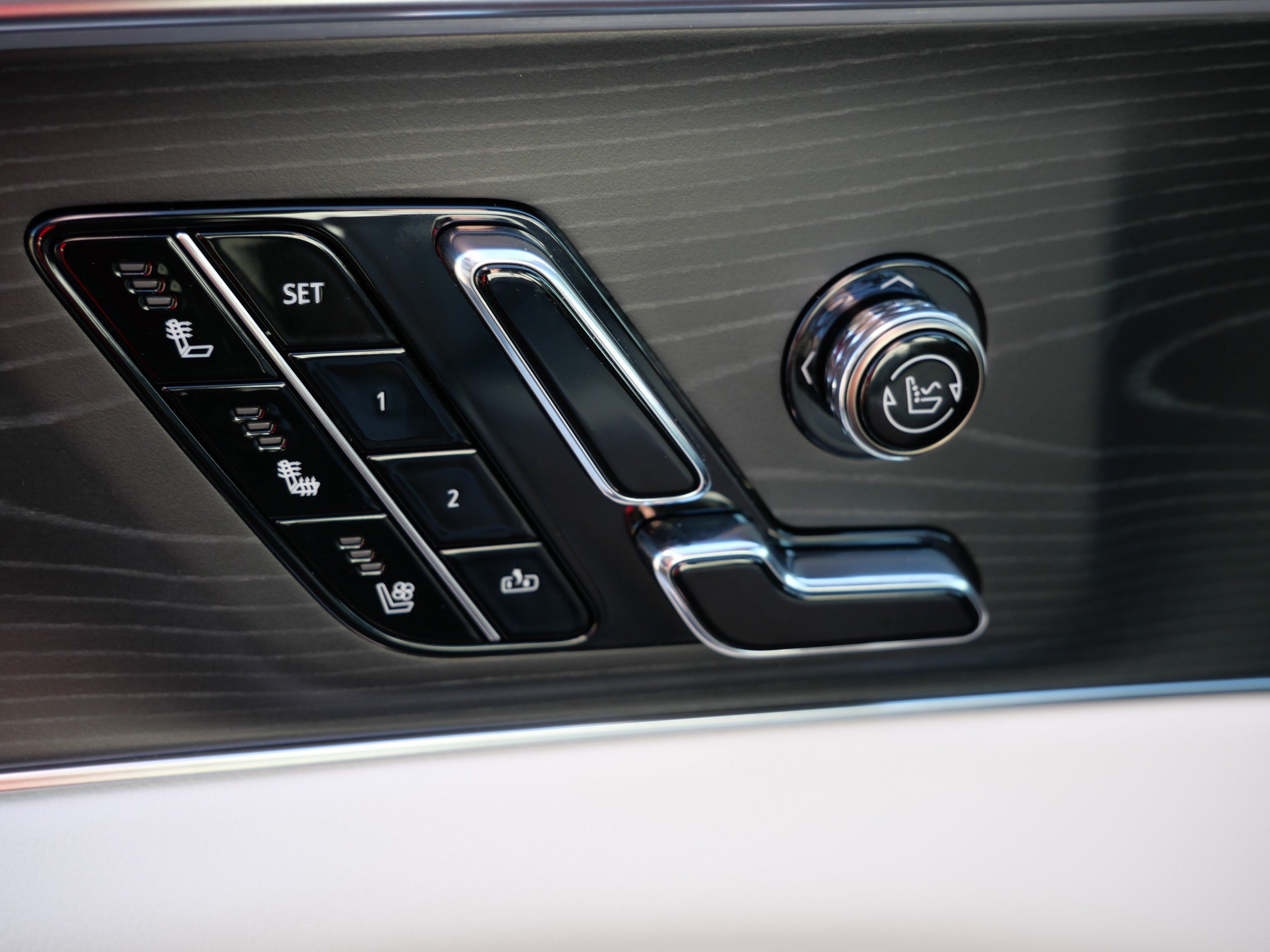 2026 Cadillac LYRIQ Premium Sport - Photo 17
