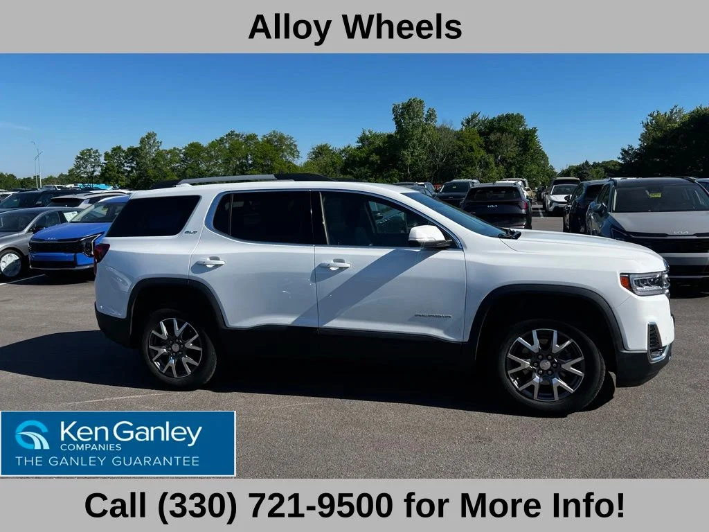Used 2023 White GMC SLT image 4