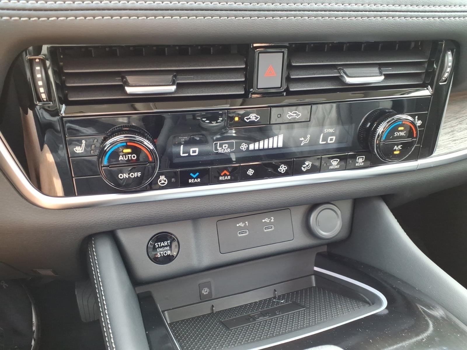 2026 Nissan Rogue Platinum Silver at Robbins Nissan
