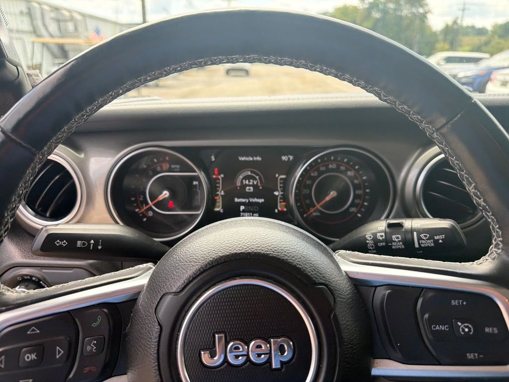 Used 2022 Green Jeep Unlimited Sahara image 18