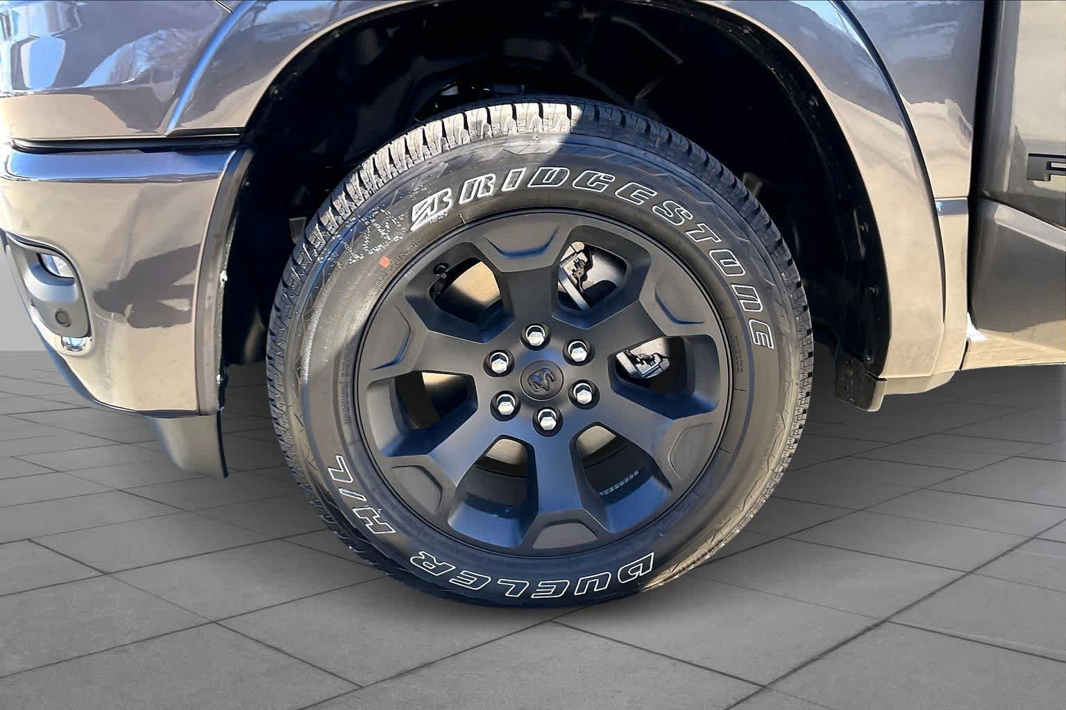 New 2026 Granite Crystal Metallic Clear-Coat Exterior Paint RAM Big Horn image 11