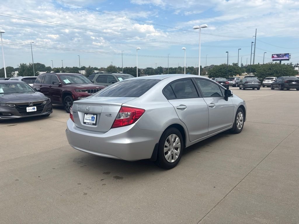 Used 2012 Silver Honda LX image 5