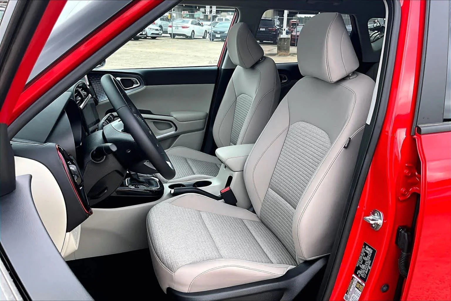 Used 2025 Inferno Red Kia EX image 8