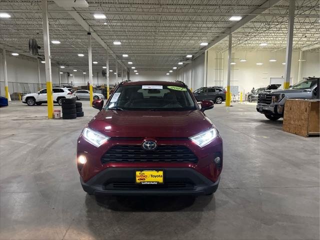 Certified Used 2021 RUBY FLARE PEARL Toyota  image 2