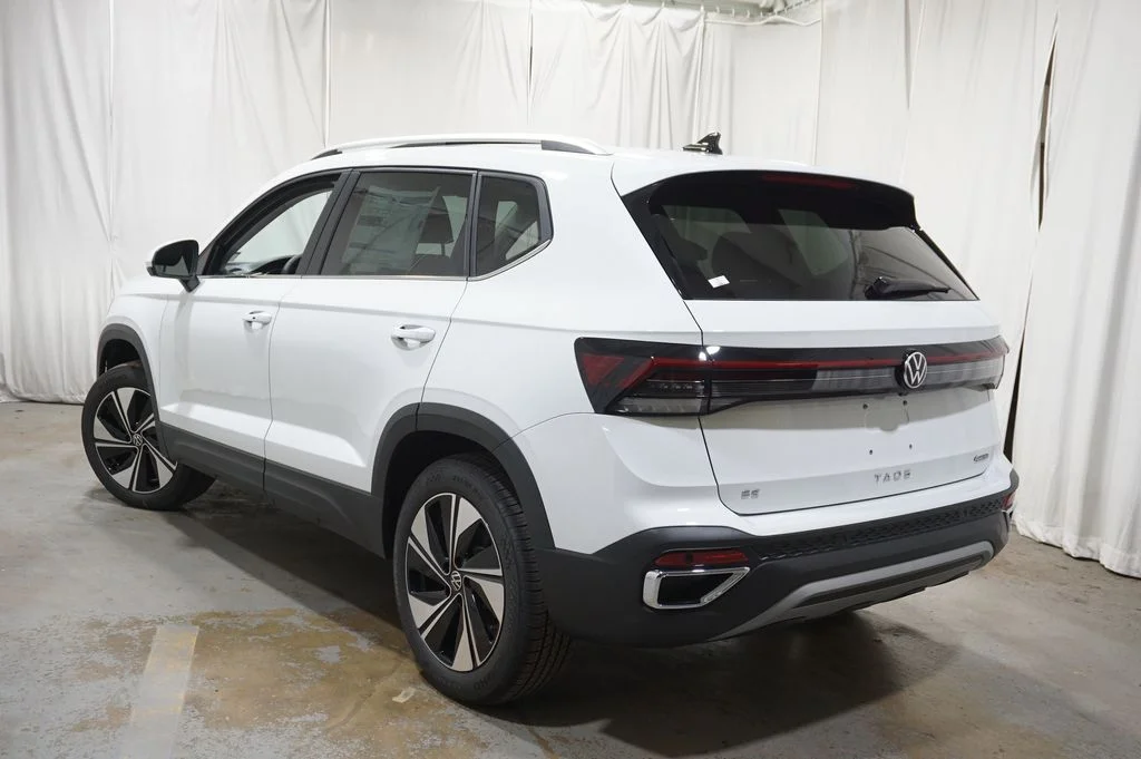 New 2026 White Volkswagen 1.5T SE image 7