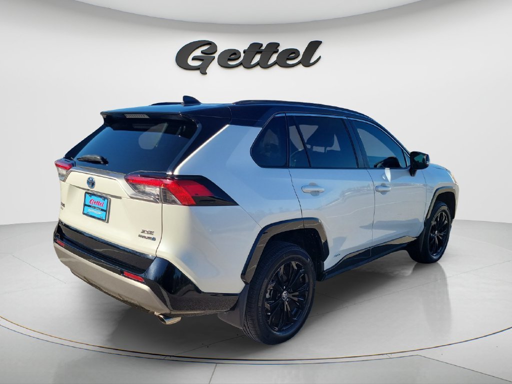 Certified Used 2022 White Toyota XSE image 5