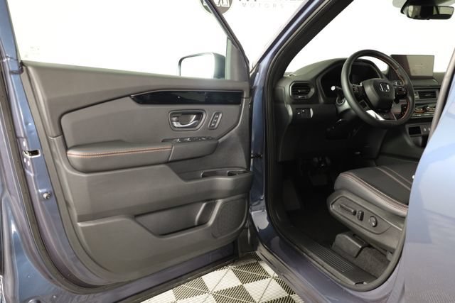 Used 2026 Blue Honda TrailSport image 41