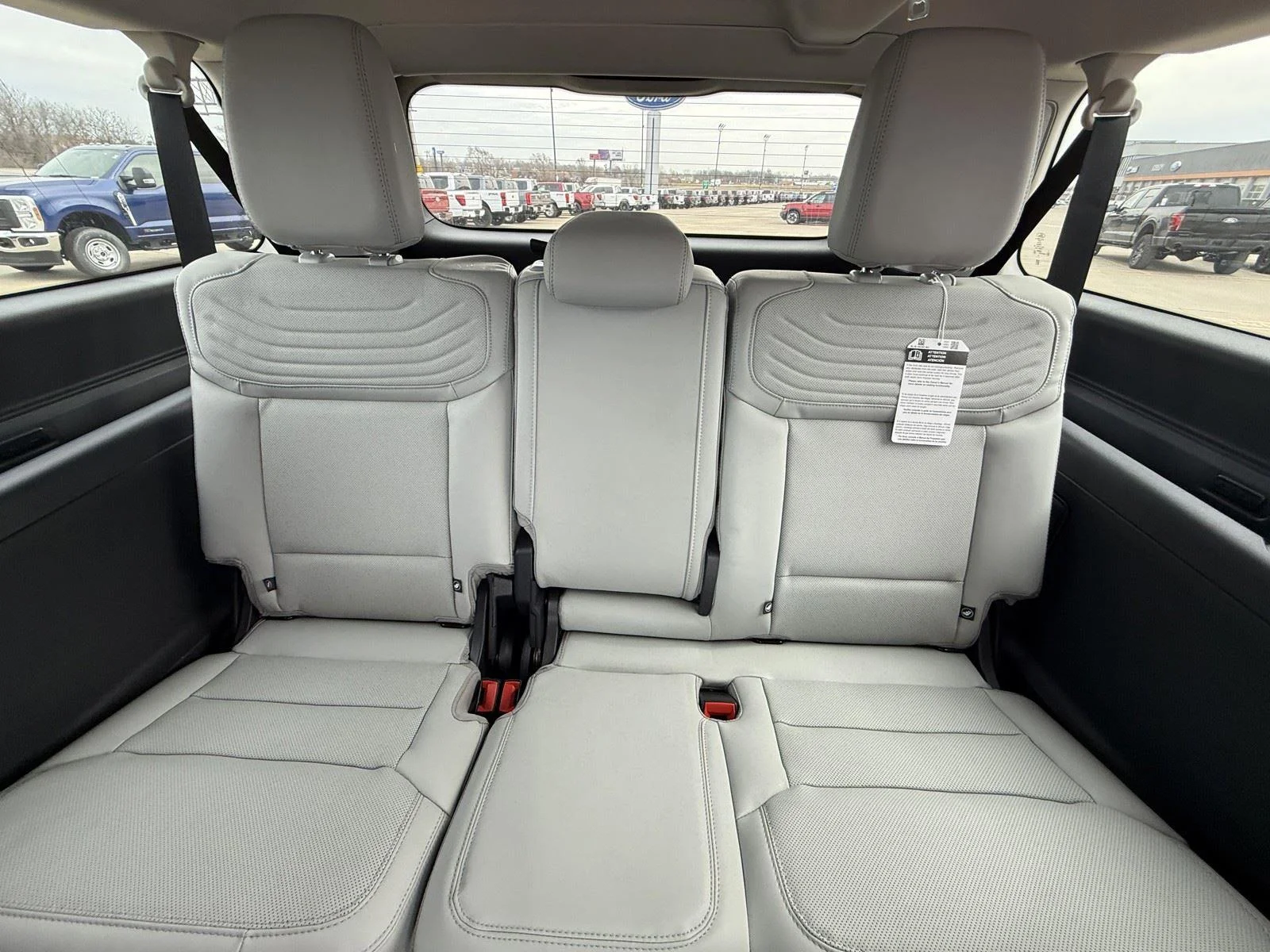 New 2026 Star White Metallic Tri-Coat Ford MAX Platinum® image 28