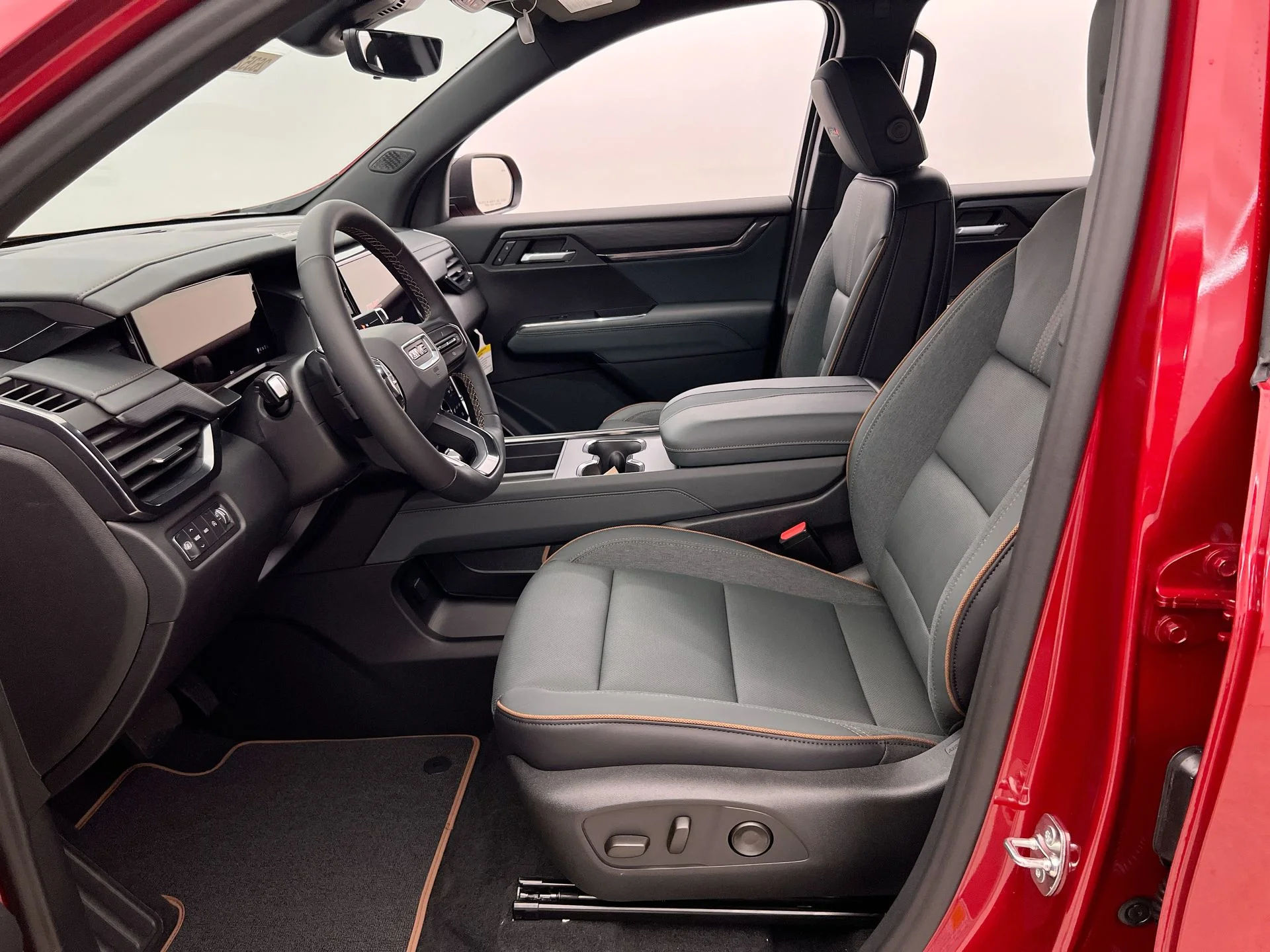 2026 GMC Acadia AT4 - Photo 63