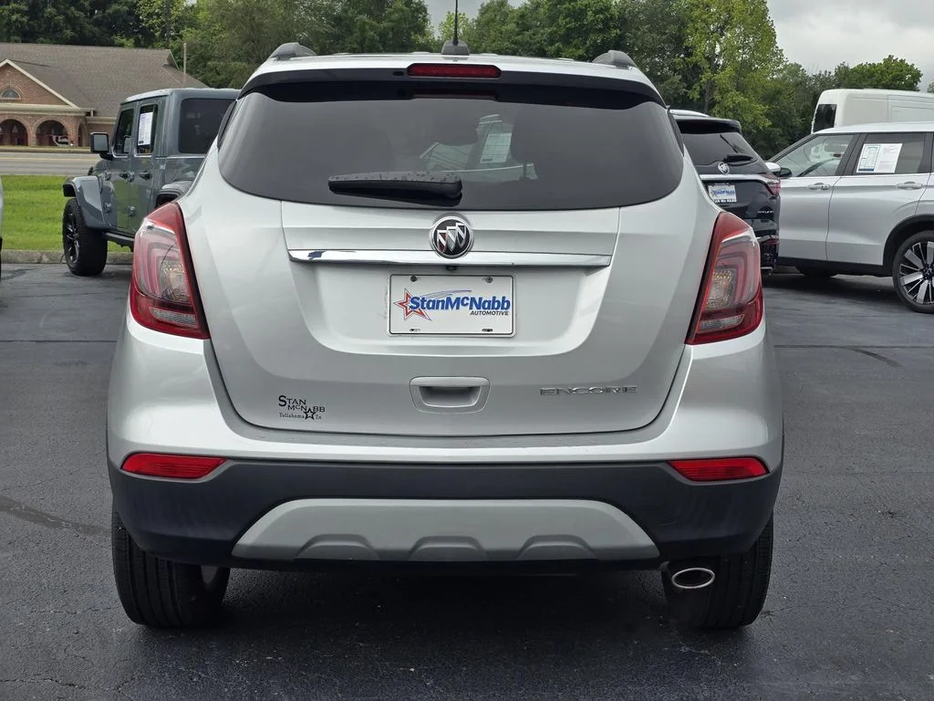 Certified Used 2020 Includes (MDP) Anthracite lower exterior accent color, Paint code W598F. Buick Preferred image 6