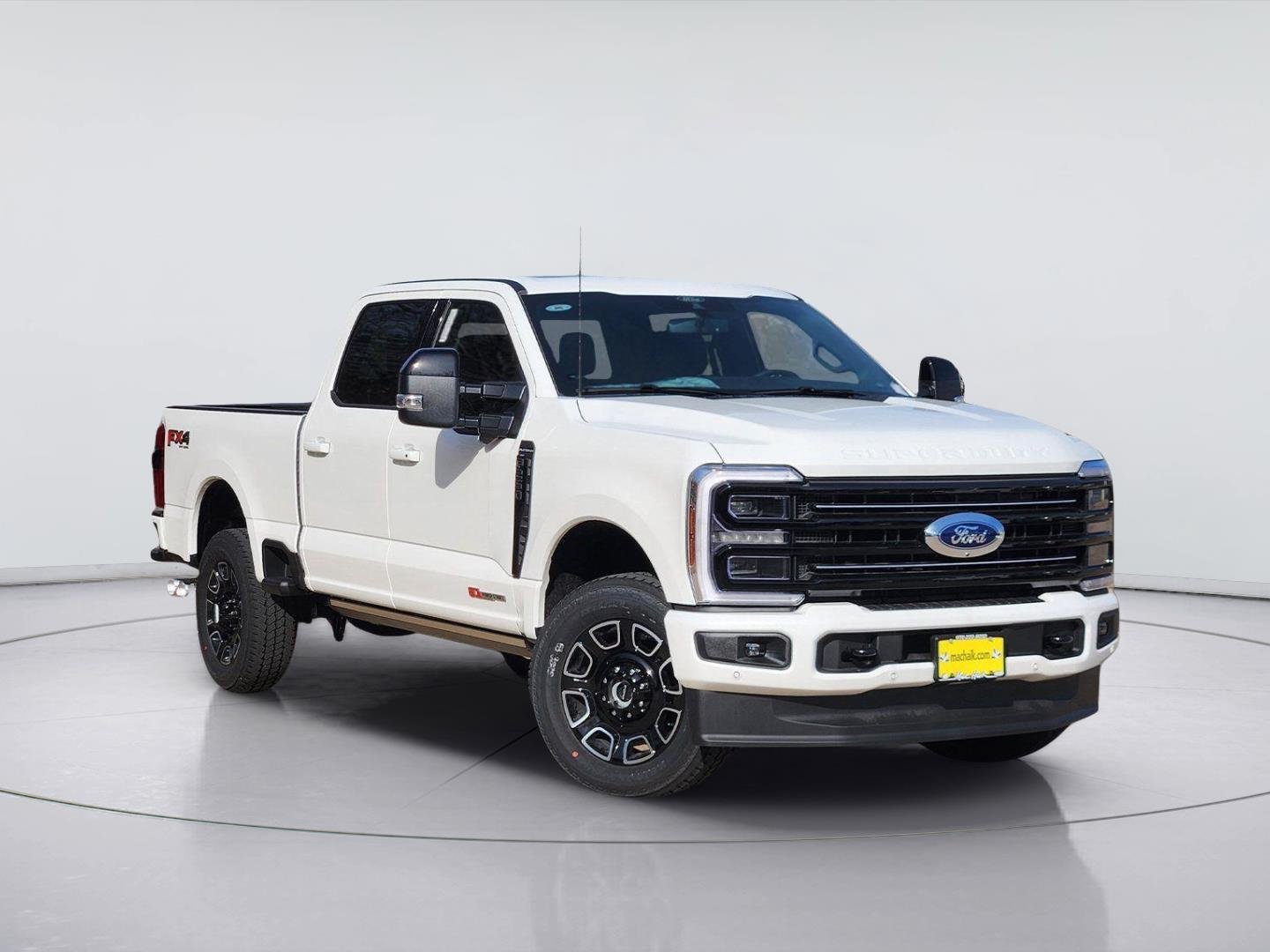 New 2026 Star White Metallic Tri-Coat Ford F-250® Platinum® image 1