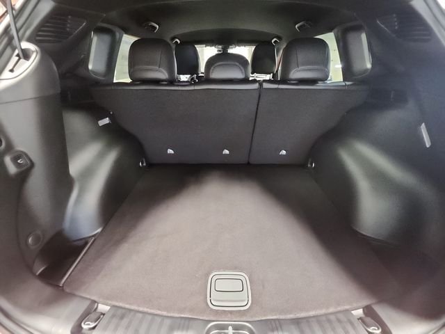 2026 Jeep Compass Trailhawk - Photo 18