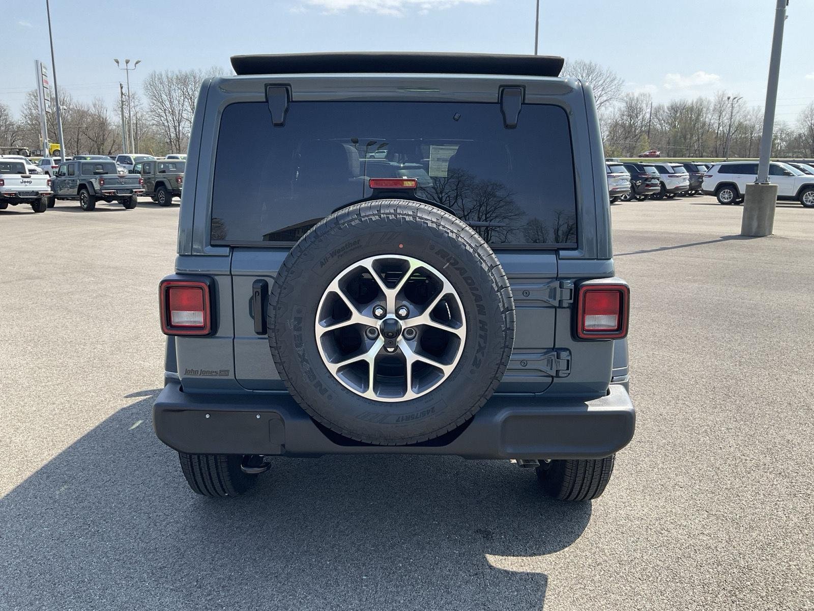New 2026 Anvil Clearcoat Jeep Sport S image 7