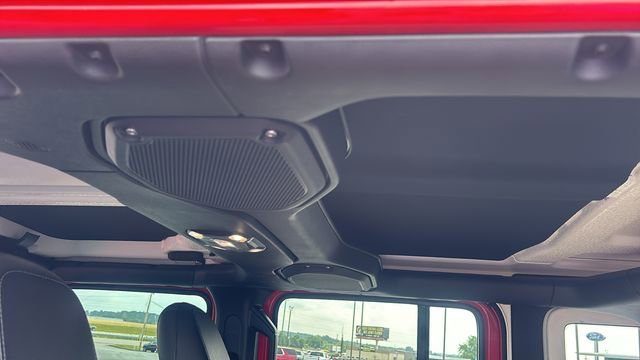 2022 Jeep Wrangler Unlimited Rubicon 392 - Photo 9