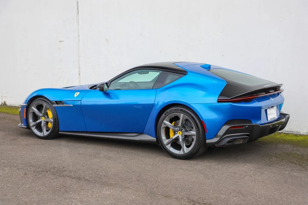 Used 2025 Blu Corsa Ferrari  image 11