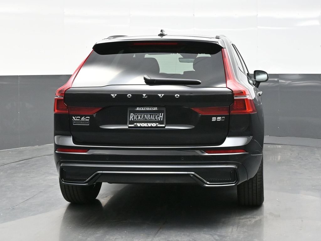 2026 Volvo XC60 Plus - Photo 6