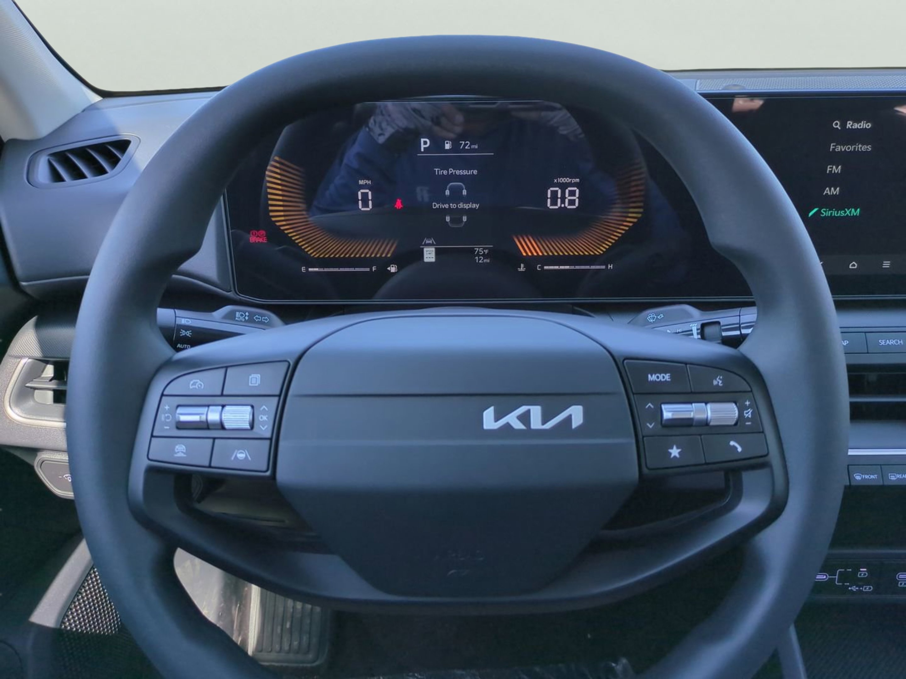 New 2026 Snow White Pearl Kia LX image 23