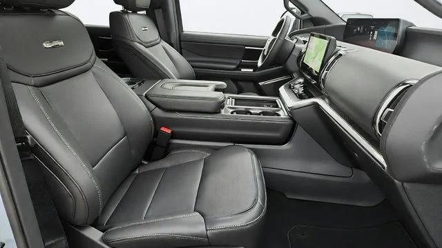 New 2026 Glacier Gray Metallic Tri-Coat Ford MAX Platinum® image 26