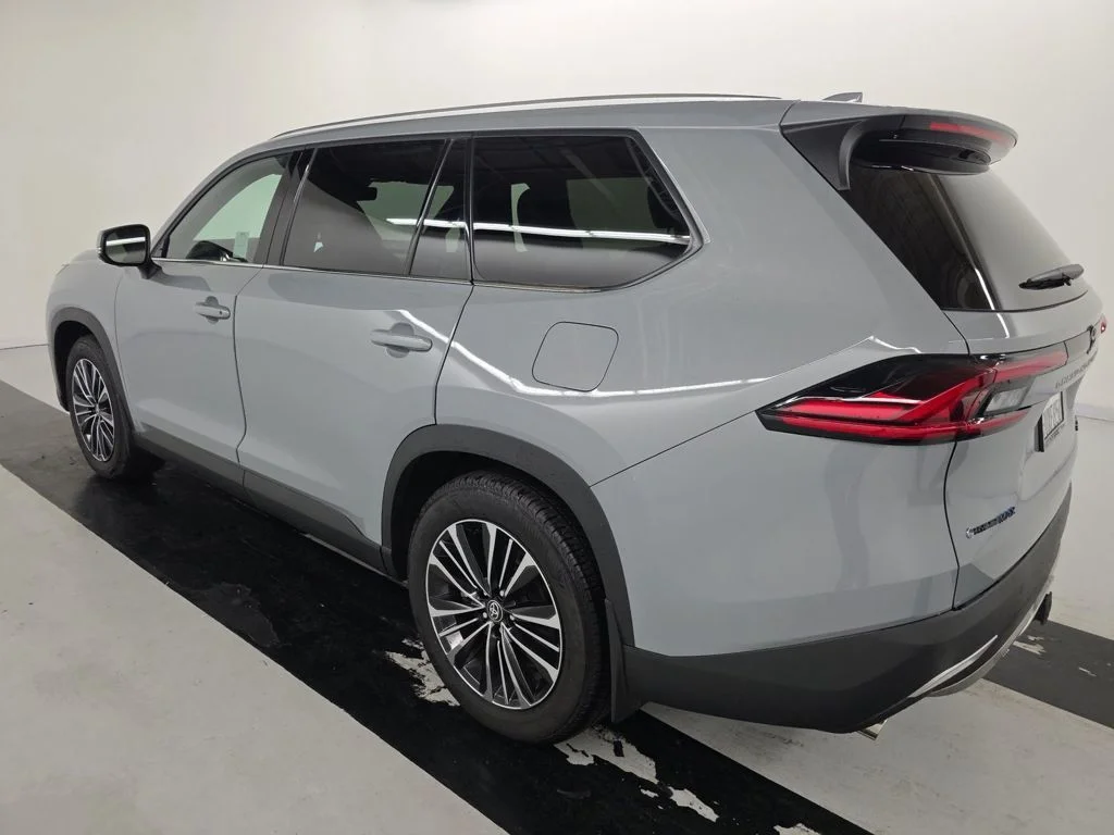 Used 2025 Gray Toyota MAX Limited image 5