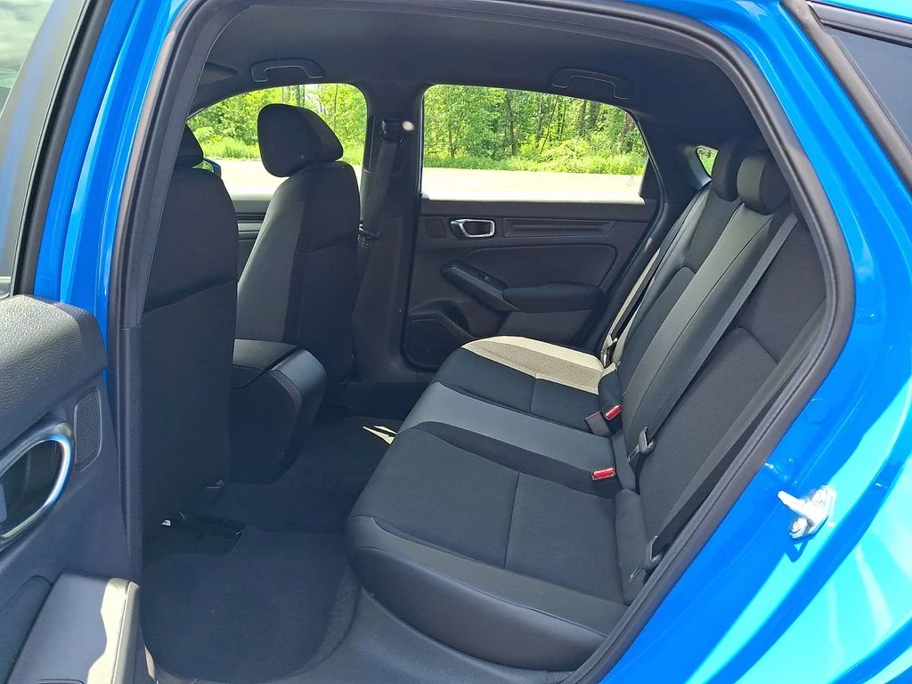 2026 Honda Civic Hatchback Sport - Photo 10
