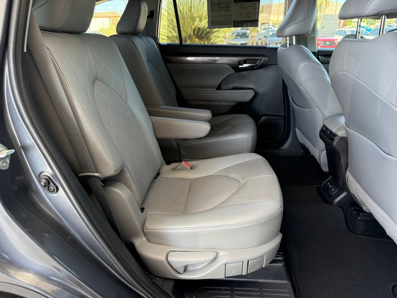 Used 2021 Gray Toyota Platinum image 40