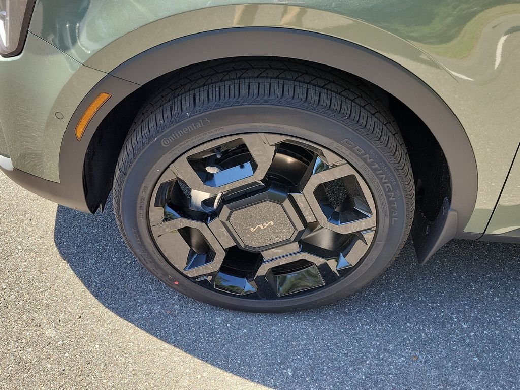 New 2026 Green Kia X-Line SX Prestige image 36