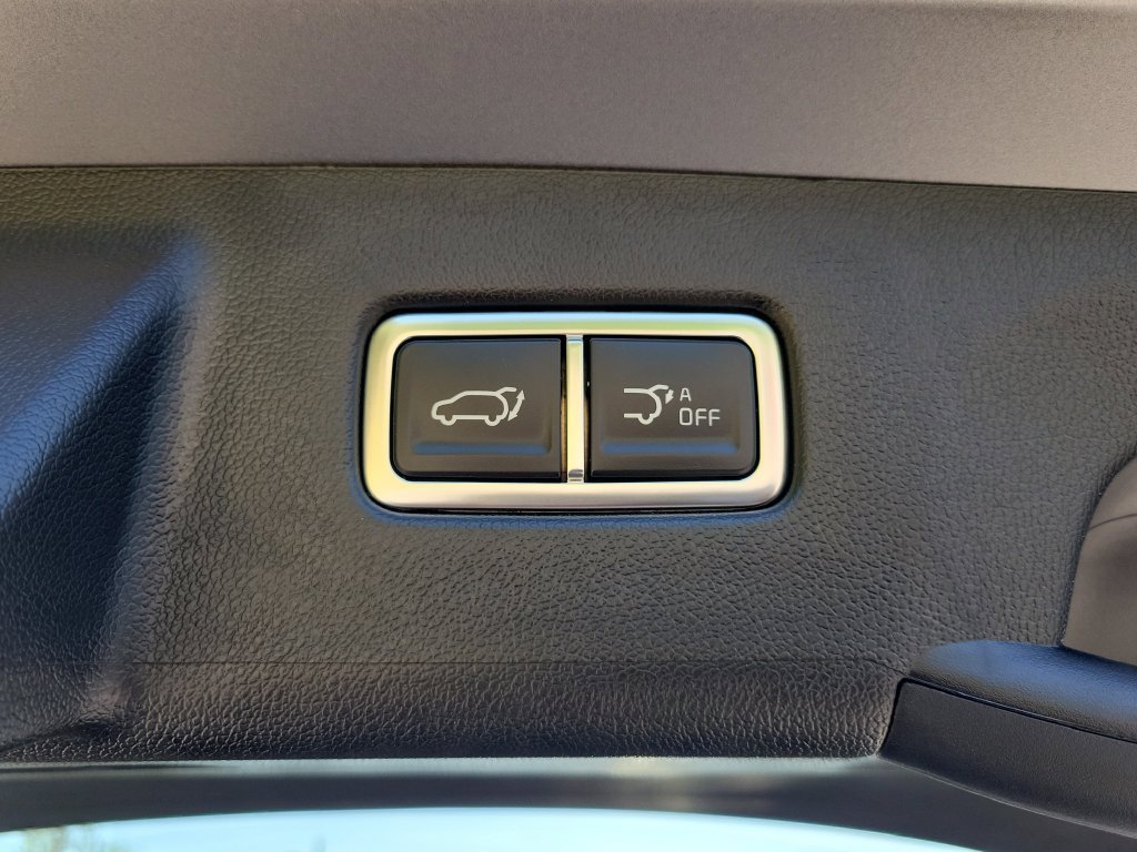 New 2026 Steel Gray Kia EX image 15