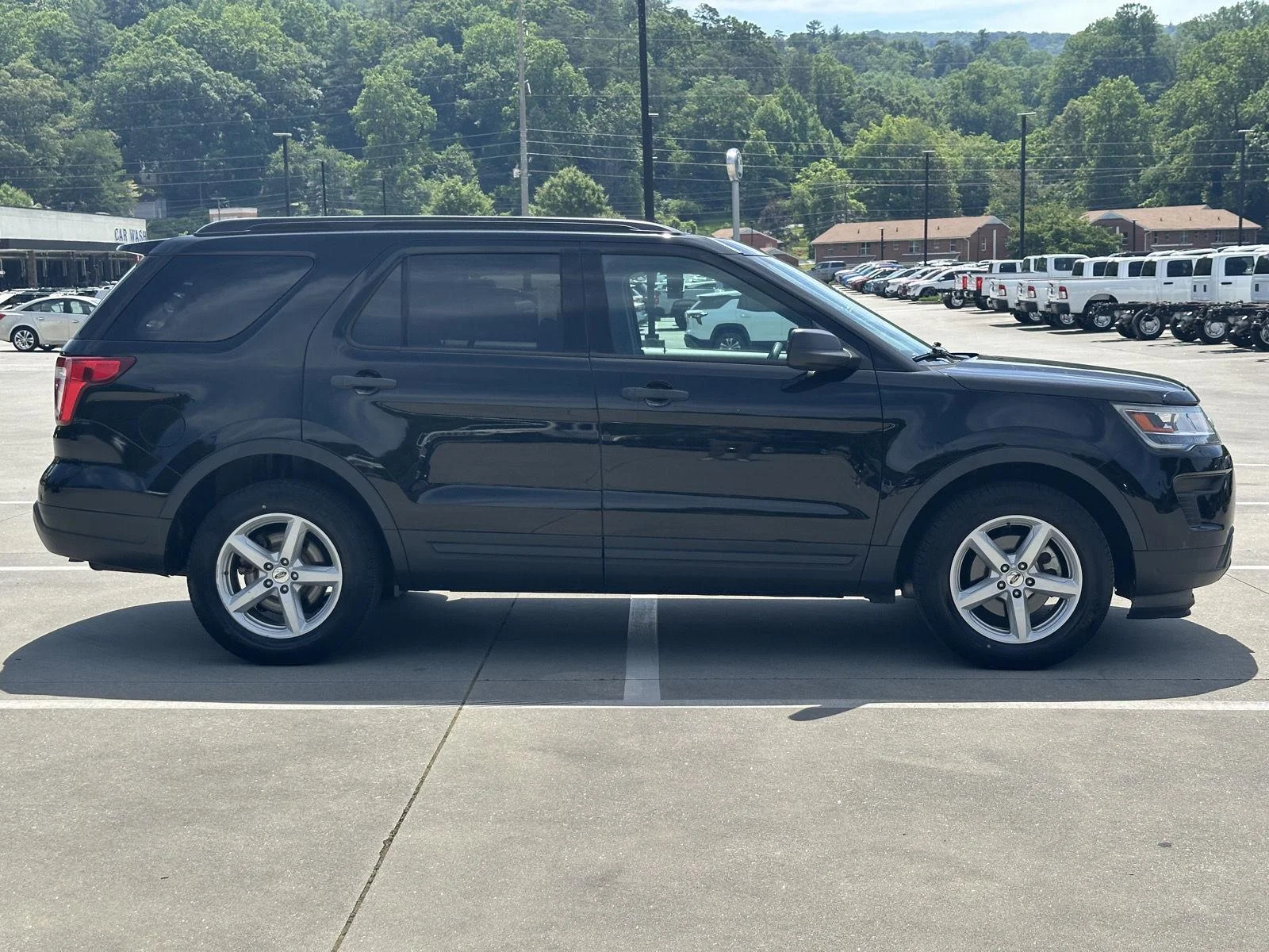 Used 2018 BK Ford Base image 8