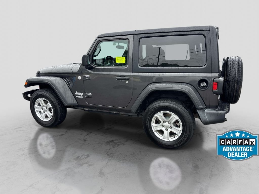 Used 2020 Gray Jeep Sport S image 2