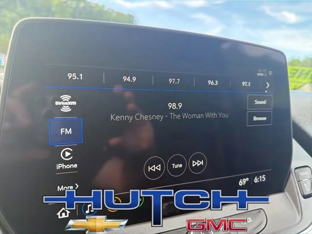 Used 2025 Summit White Chevrolet 2LT image 35