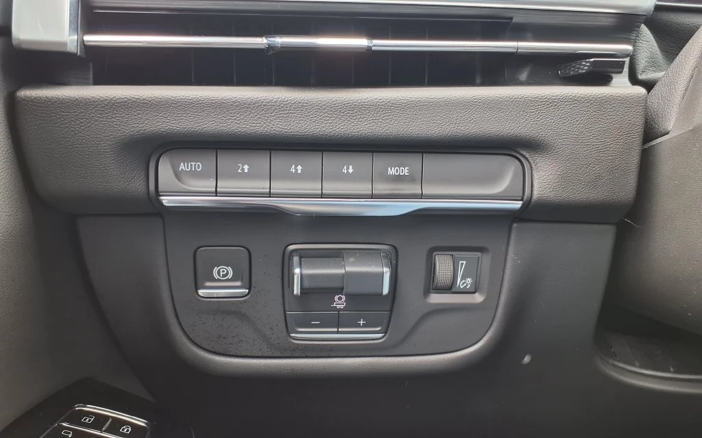 Used 2025 Black Cadillac Sport image 34