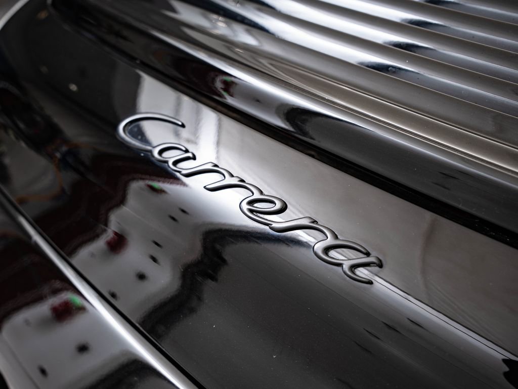 Used 2001 Black Porsche Carrera image 17