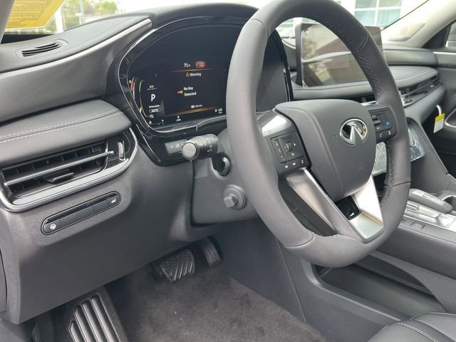 New 2027 HARBOR GRAY INFINITI Luxe AWD image 11
