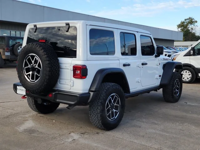 Used 2024 White Jeep Rubicon image 3