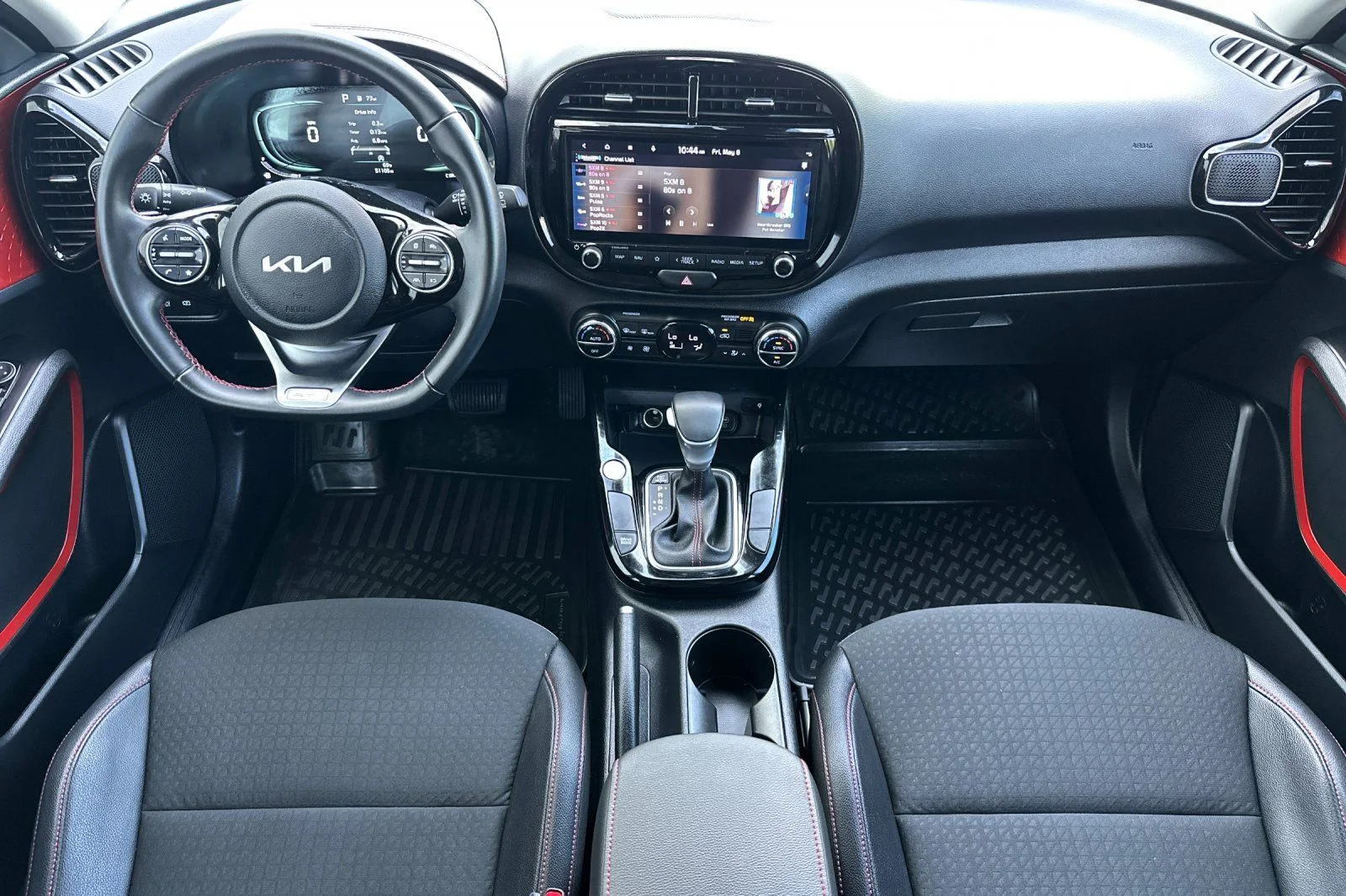 Used 2024 Gray Kia GT-Line image 13