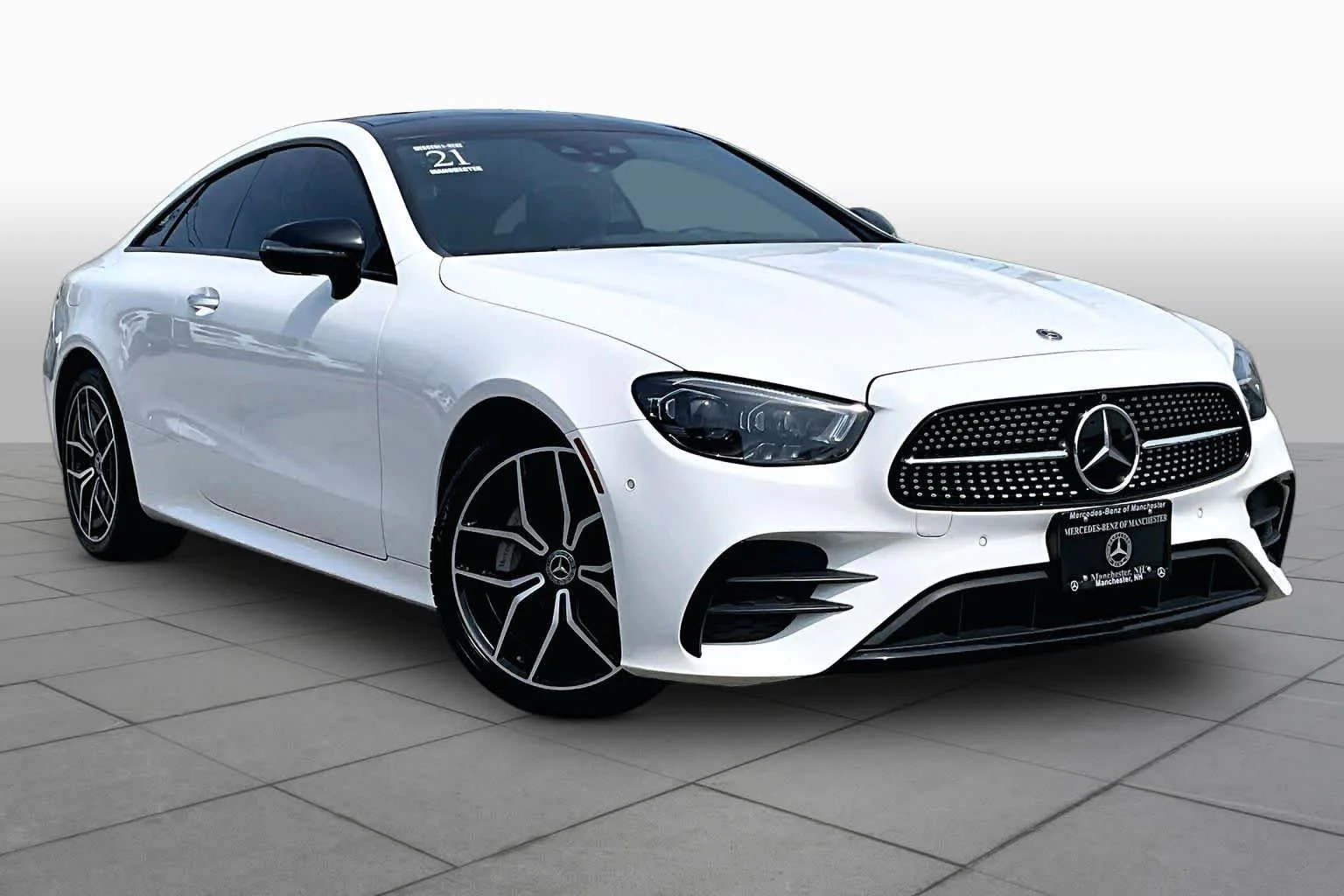 Used 2021 Polar White Mercedes-Benz E 450 image 3