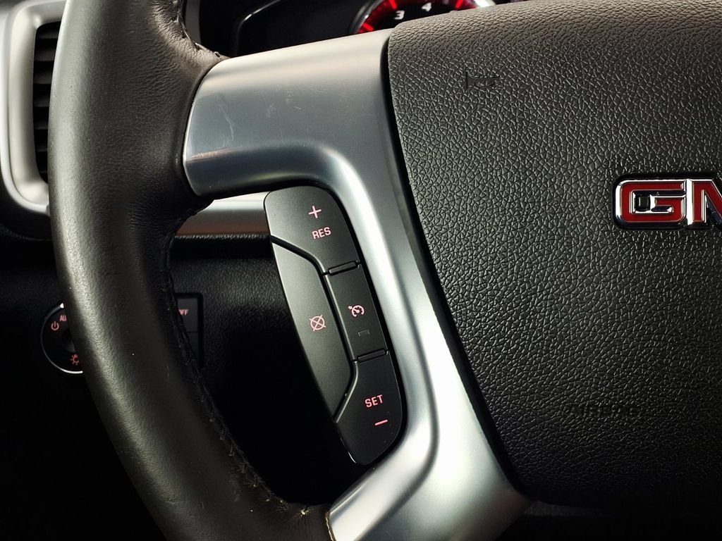 Used 2015 CARBON BLACK METALLIC GMC SLE image 18