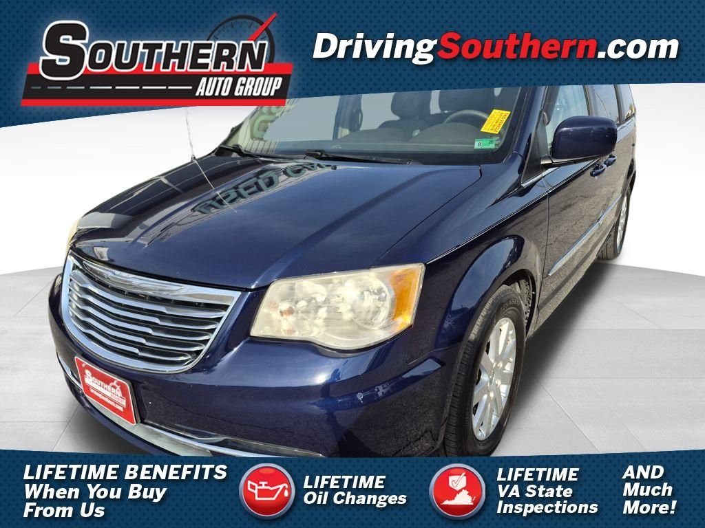 2013 Chrysler Town & Country Touring